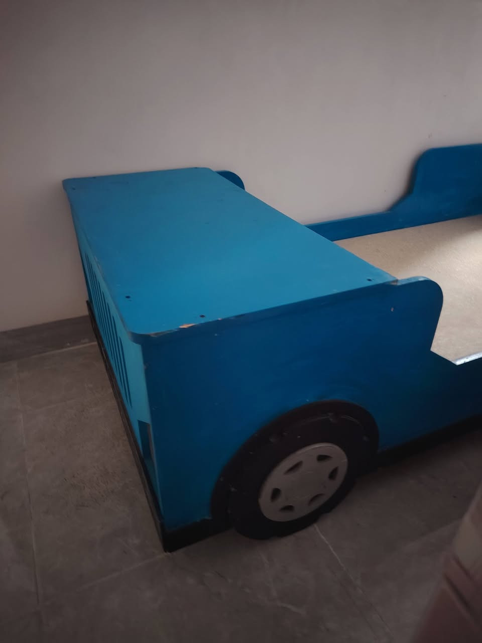 مابيها عيب سعر ٤٠


**إذا كنت صاحب هذا الإعلان وتريد حذفه لأي سبب، رجاءا أرسل رسالة إلى الدعم الفني**