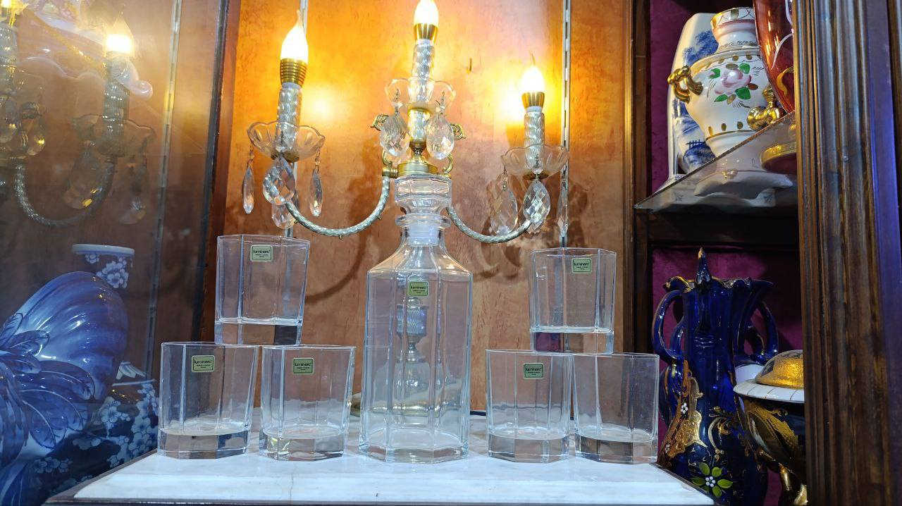 طقم فرنسي 🌹
غرافية مع 6 كاسات
بحالة الوكالة


**إذا كنت صاحب هذا الإعلان وتريد حذفه لأي سبب، رجاءا أرسل رسالة إلى الدعم الفني**