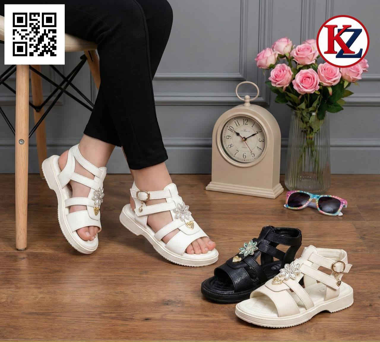 صندل بناتي قياسات 31-36
للاستفسار التواصل مع الصفحة الشخصية


**إذا كنت صاحب هذا الإعلان وتريد حذفه لأي سبب، رجاءا أرسل رسالة إلى الدعم الفني**