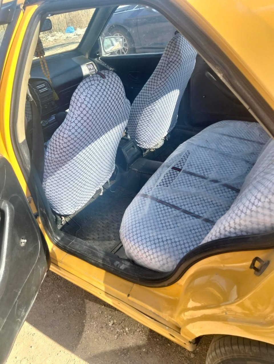 السلام عليكم بيجو رواء للبيع المكان بغداد الاستفسار الرقم***********
