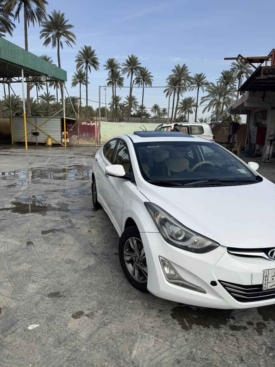 النتره 2016 خليجي فول عدا البصمه بيه جاملغ امامي مال صدر صبغ وجاملغ خلفي ضربه كلش خفيفه ترجع بارد بعده ما مسويه سياره مكينه بلاد لا تبخير ولا تنقيص كير مكفول صدر جديد تخم تاير جديد تخم دسك جديد ادامه كامله للمحرك تخم ابلك وتنضف نوزلات وفيت بم والفلتر مال البانزين كله السياره بسمي سعره 118 وبيه مجال بسيط جدا مكان سياره بغداد الطارميه ***********
