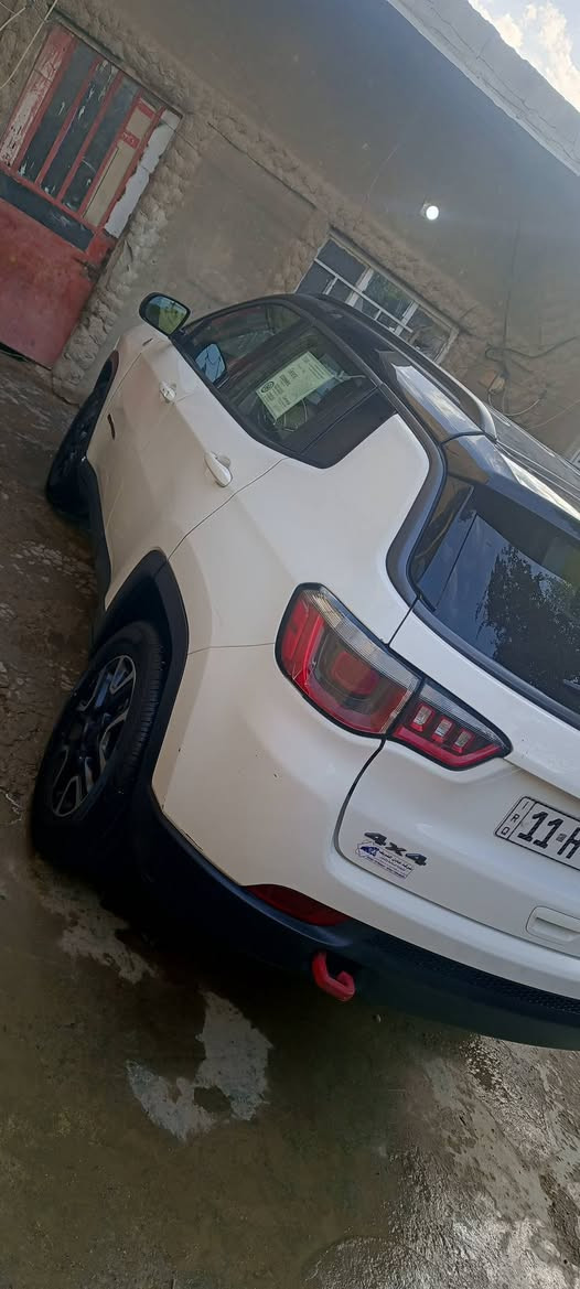 السلام عليكم جيب كومباس مديل 2019 رقم بغداد نكليزي تحويل مباشر
سياره ماشيه 54  محرك وكير وصدر وتيار وتبريد  شرط 
 
ابيع او اراوس حسب لقناعه سعر  110. سياره فول عده لفتحه 
مكاني بغداد حسنيه المعامل  ***********
