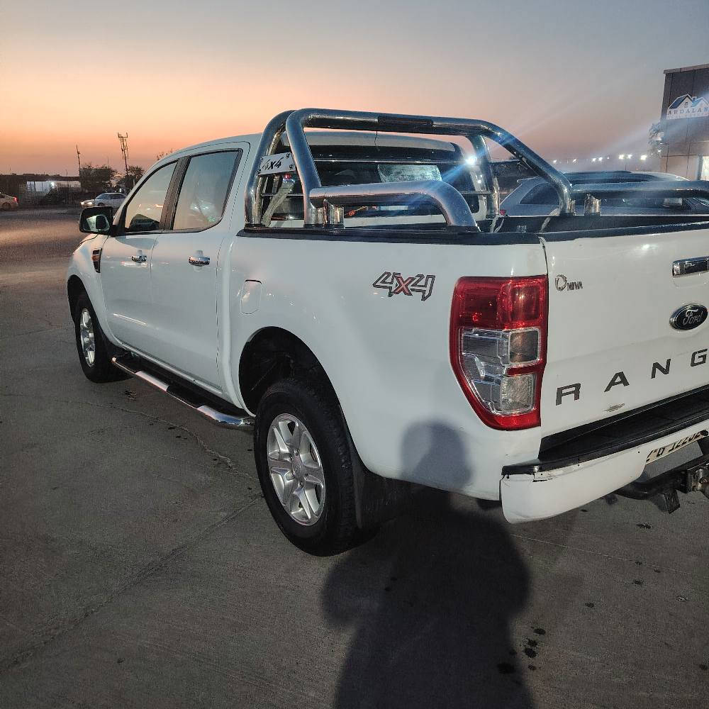 قطعتين صبغ چاملغ وبنيد گير عادي دبل اكسل 4×4 جاهزه مابيها اي نقص السعر 115/وبيها مجال بيع مستعجل الرقم *********** أربيل, العراق
