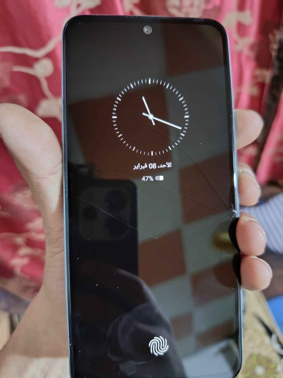 السلام عليكم 
عندي انفنكس هوت 50 برو
ذ 256 ع 12
طاح مني وانكسر موضح بصورة التلفون بس يومين صارله عندي كامل ملحقاته . واريد ابيعه 125 الف 
قفل السعر مكاني البصرة القبله حي جامعة *********** البصرة, العراق
