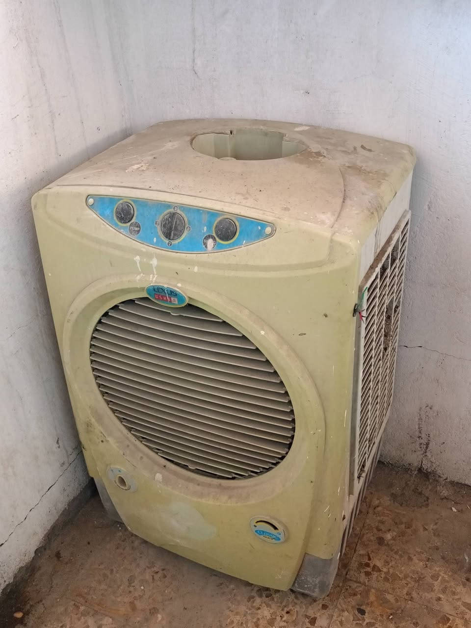 سلام عليكم مبردات ثنين مال شغل عماله صارلهن هواي متروكات هسه ايشتغلن بس ايونن فتحت وحده الكيت واير فالت فا ابيع على حطه هاي بصره الحيانيه متواجد مازنجر


**إذا كنت صاحب هذا الإعلان وتريد حذفه لأي سبب، رجاءا أرسل رسالة إلى الدعم الفني**