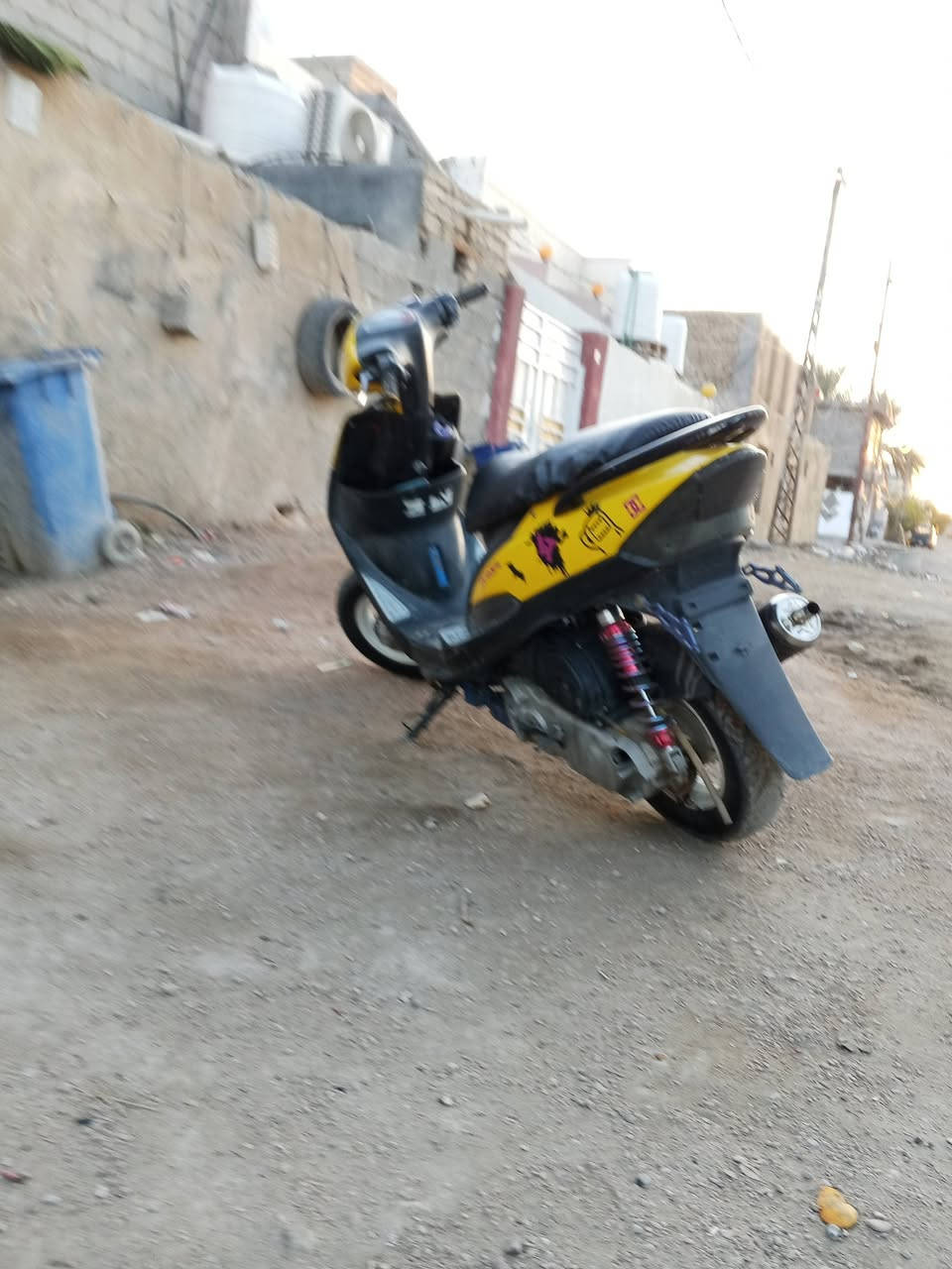 سلام عليكم ماكس عدله بوشه 55مكينه مفوله ويل نجمه درجة شيال رياضي دبل سبع الوان نكره سلف كهربائيات كلها شغاله بيع أو مراوس باربعه كير المكان كربلاء العطيشي الحسينيه الرقم ***********السعر 500وبيها مجال
