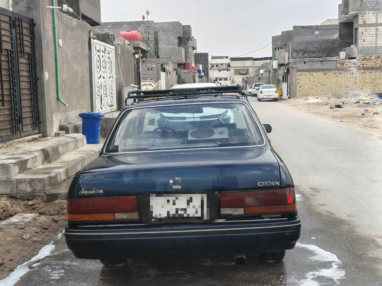 ارنب  92 للبيع سعرها 45 وبيها مجال  ***********  السياره مجفته ومصبوغه عام
