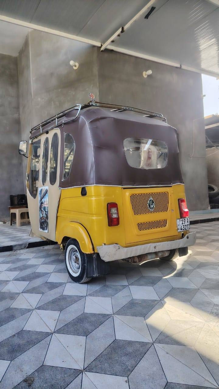 سلام عليكم تكتك للبيع 21 رقم انكليزي تكتك خير من الله كهربائيات كله شغاله محرك لا تنقيص ولا تبخير بيه طخه بلغد قليله مكاني بابل الحمزة الغربي الشراي يتصل وبي خير ويدلل ***********
