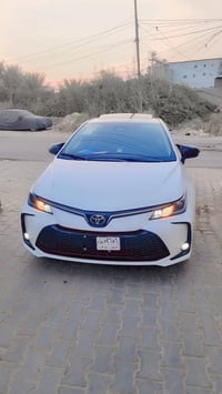 كورلا هايبرد مديل 25اريد مكفوله من كلشي بعده بل جيس فول مواصفات اريد م...