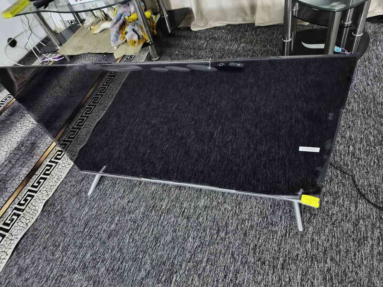 شاشه حجم 43دقه HD كرتونه موجود وصله موجود صالهه شهرين جديده ولزكته بيهه سعره 300

***********مكاني حله ابي غرق
