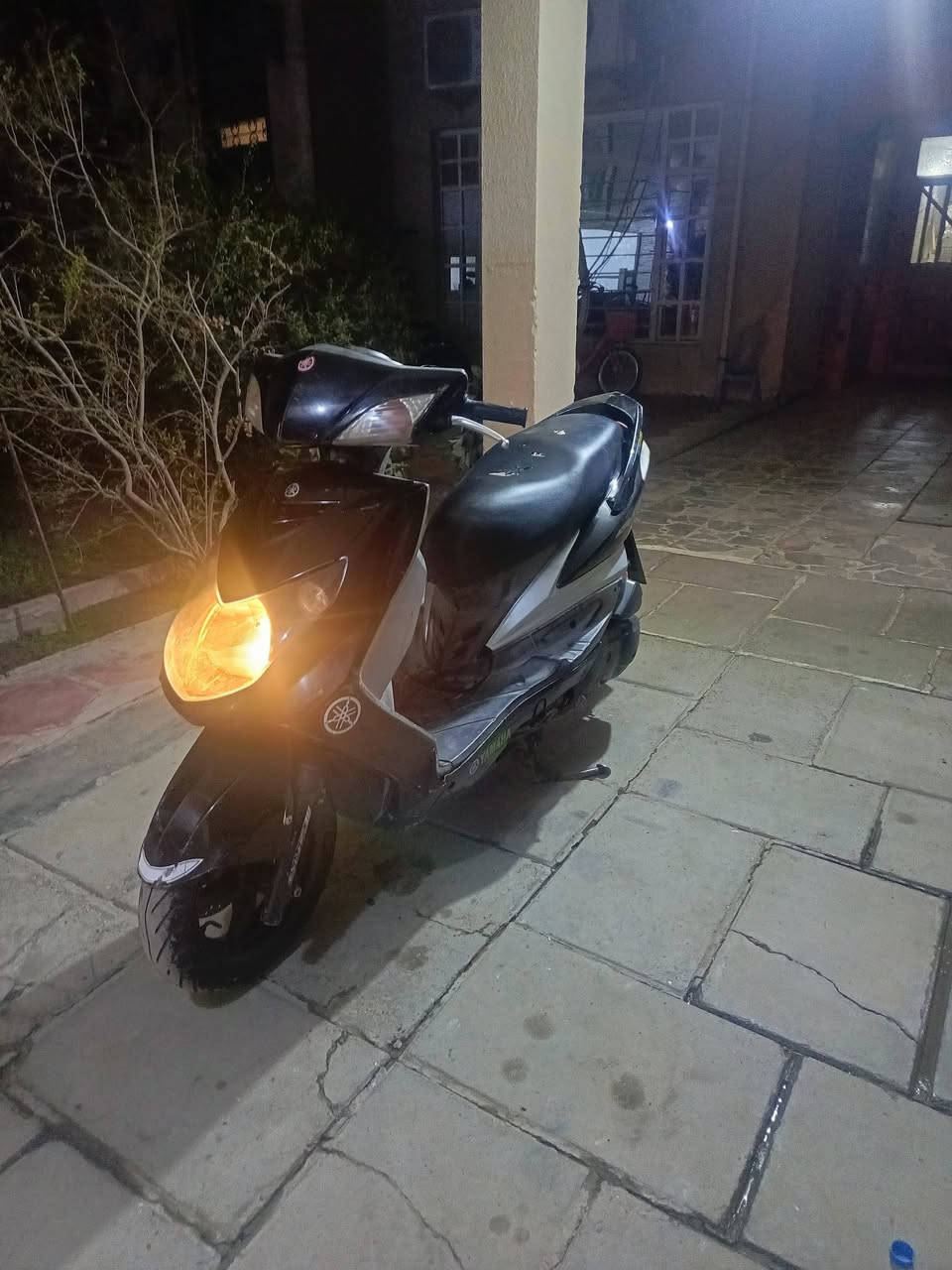 سلام عليكم دراجة للبيع سكنس فحل دراجة خير من لله مكينة ناعمة لا تبخير دراجة مفتوحة اول مرة دراجة نوزل مابيهة  نواقص كهرباءياتهة ماملعوبيهن كلشي شغال مكاني بغداد لمدينة ول سعر 750وبيهة مجال كلش بصيط حك جية لرقم***********واتساب فقط
