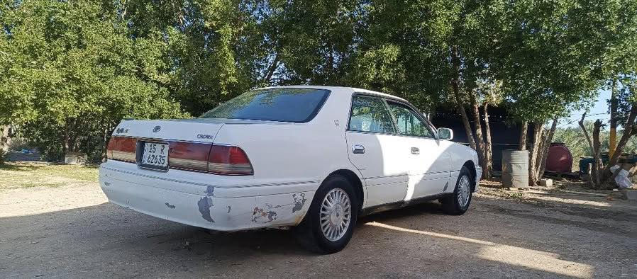 السلام عليكم ورحمه الله
راس الثور فلات صدفيه مديل ١٩٩٦ 

سيارة كفاله من الكص والنقل جثه والضربه القويه عضمها حلو وما بي دكه جاكوج 

تخم تاير جديد 

حداديه جديده 

السياره احلا من الصوره

مكينه 3000 بيها براص فقط الباقي كلشي بالسياره مشروط 

للبيع السعر ٩٢ وبيها مجال قليل 

*********** 

بي واتساب
