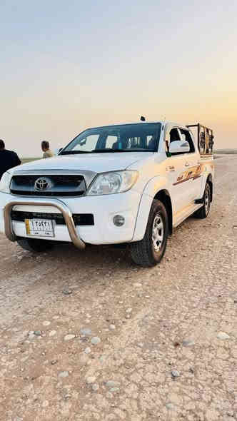 تيوتا فلاونزة عالي او تماتيك دفع رباعي موديل 11 نضيفة. كلش مال جناي سيارة مبدل تخم تاير مالها بلاد صدر جديد قبل 2 شهر عليها دوشمة سقف  قماش + نايلون شفاف شغل درجة اولى السعر  195 وبيها مجال الحچي موجه للشراي السوگ كلشي بي النضيف والتعبان 
كلشي بسعرة  حادثها قطعتين  جامرلغات الخلفية ثنينهن واحد شبر والثاني 4 اصابع طخت سيارة فقط الباقي كفالة من كلشي متواجد واتساب ***********
