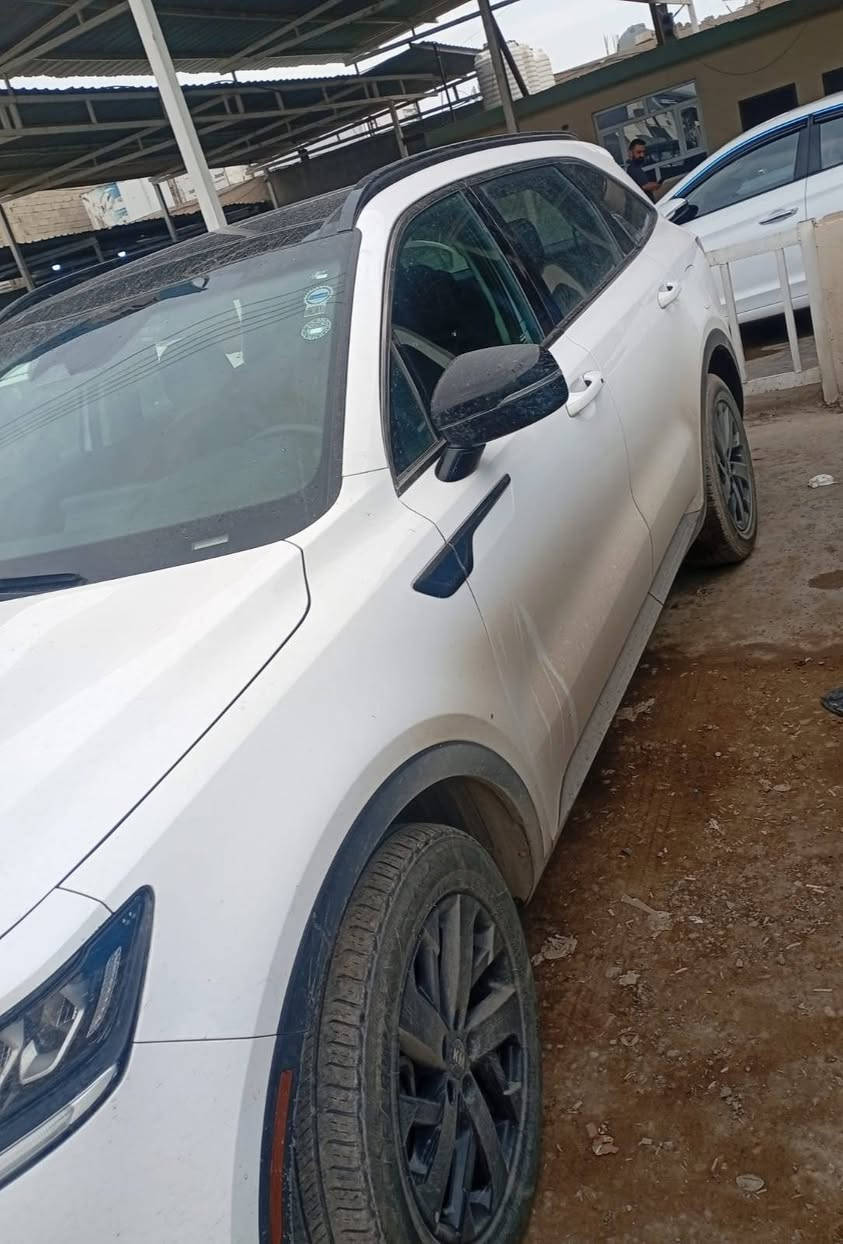 سلام عليكم كيه سورنتو أمريكي موديل 21
حادثها جاملغ خلفي سياره فول عدا بنرامه كشنات أمريكي تخم تاير جديد سعر 230$ وبيها مجال رقم ***********
