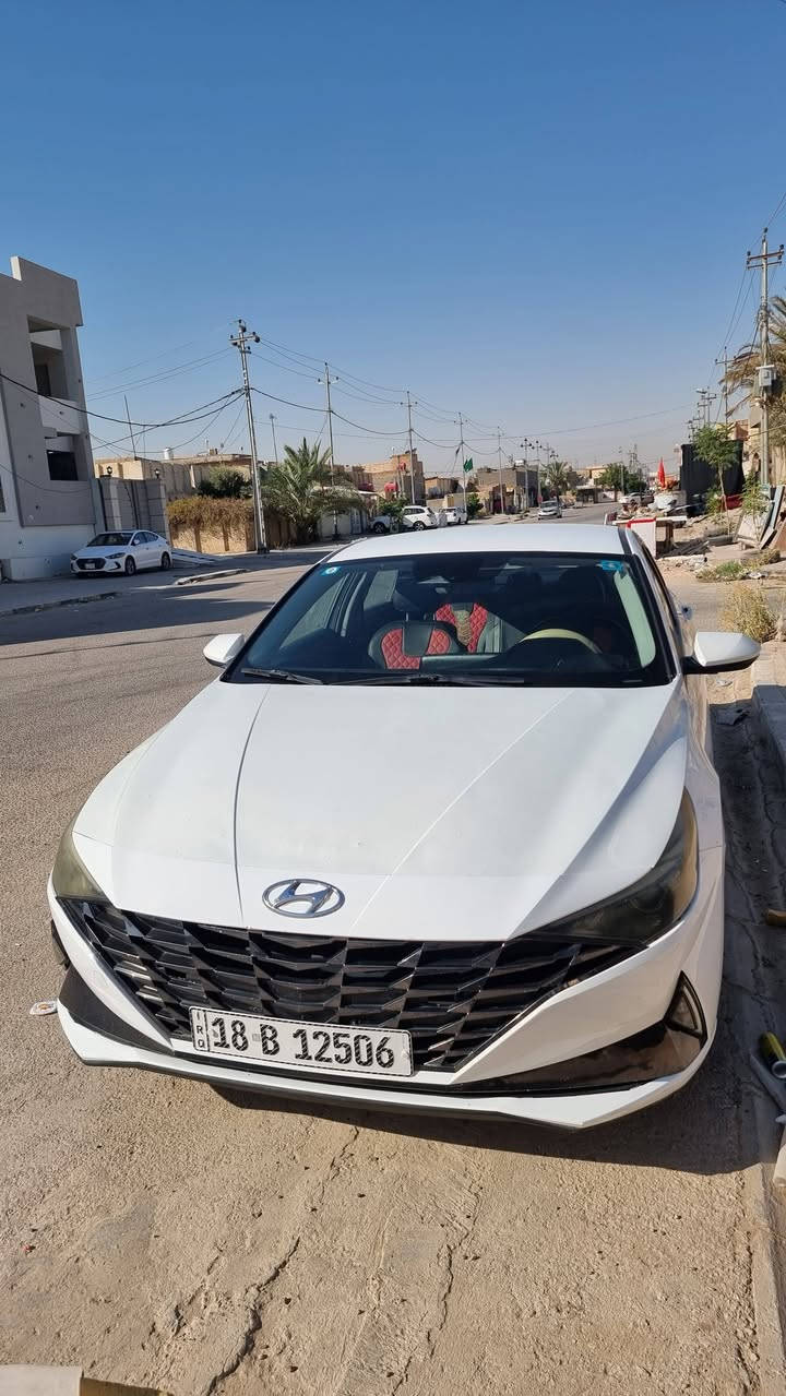 السلام عليكم
النترا 2021 حادثها بنيد فقط بدون دواخل وشواصي 

فول مواصفات عده فتحه ردارات امام خلفي 

مكينه 2000 دوش كير مكينه حداديه تبريد كفاله 

السعر 123 وبيها مجال المكان النجف 
***********
