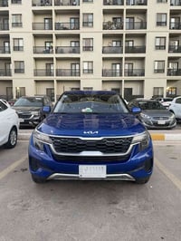 كيا سيلتوس LX وارد امريكي رقم بغداد موديل : 2023   محرك : 2000  (2.0L)...