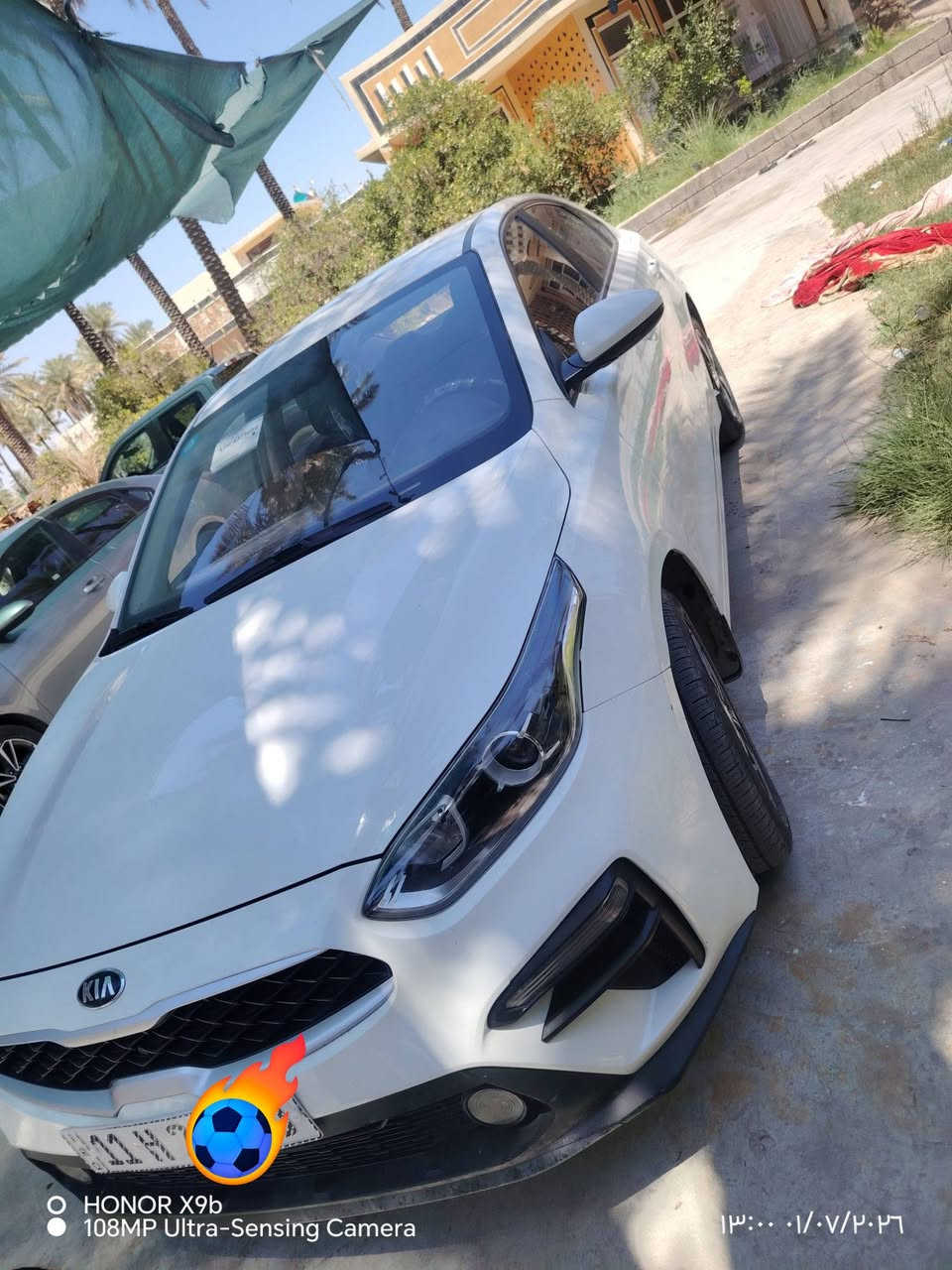 كيا سيراتو21 خليجي السيارة نضيفه بعدها اخت الجديده ماشيه ١٠٠ الف كيلو.
رقم بغداد هزه جديده سنويه جديد قبل سبوع جددتها ورقمت انكليزي مواصفات نص فول معروفه.
بيها فقط باب خلف سايق مصبوغ اثر شخط
*********** واتساب فقط عنواني بعقوبة العبارة
