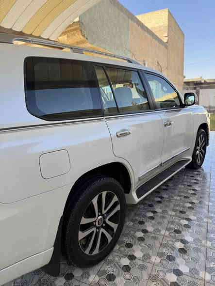 السلام عليكم 
‏لاندكروز للبيع ساز 

باب أول كفالة عامة ماشي 55 موديل￼ 2019

سيارة وضع شركة رقم بغداد إنجليزي باسمي سعر خاص 

***********

***********
