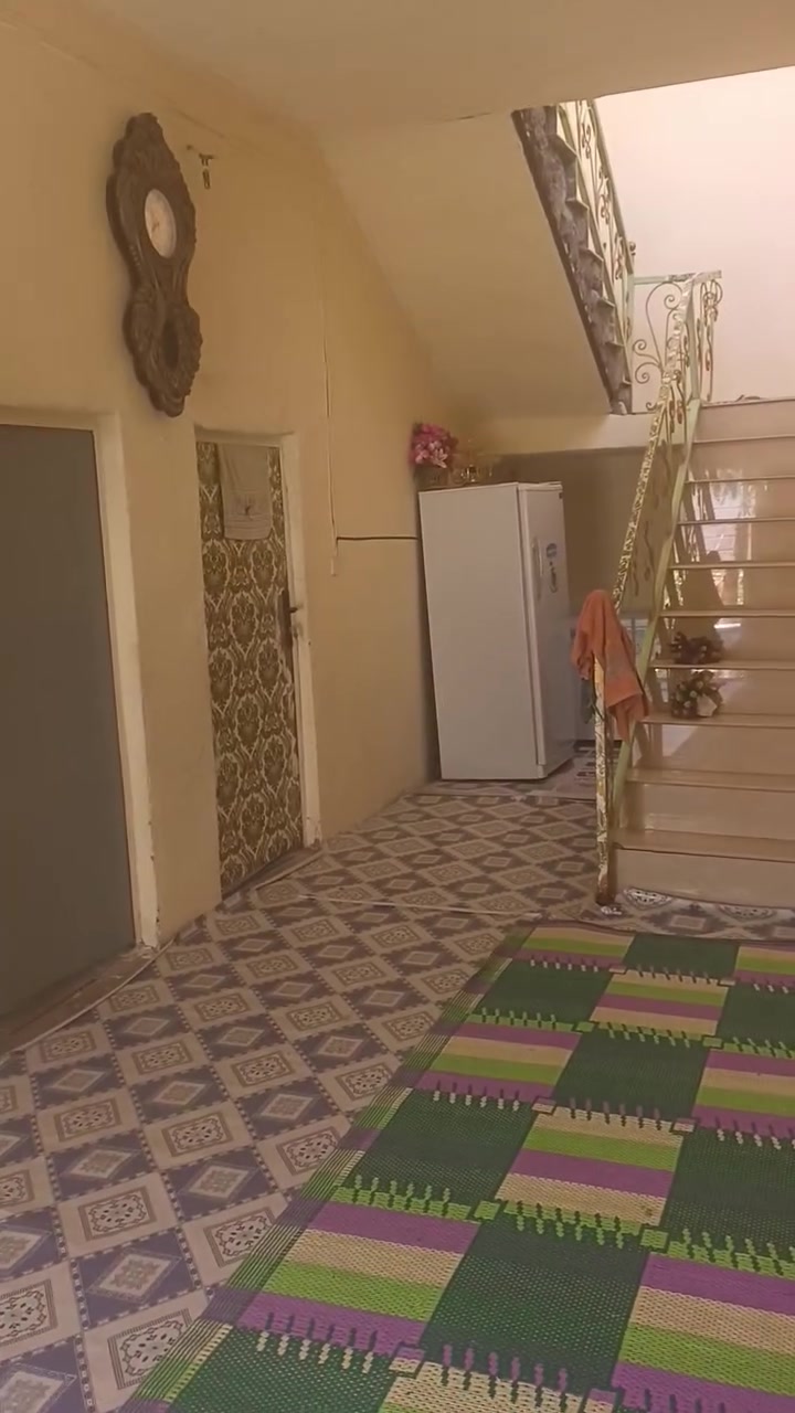 بيت للبيع ب الداينية المساحه ٣٥٠ زراعي الرقم ***********
