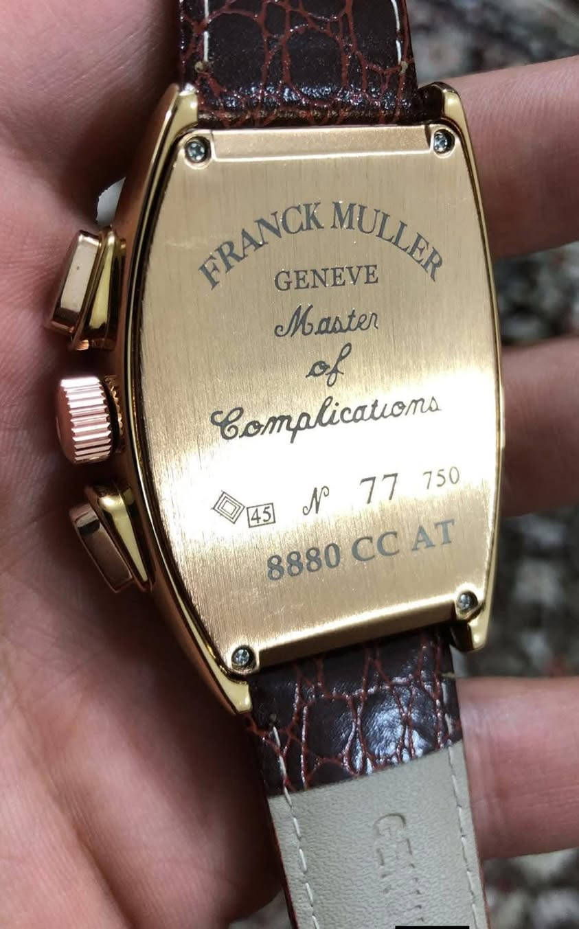 فرانك مولر اوتماتيك مال بالة موديل قديم وزنها ثقيل جدا
تشتغل على الحركة والاهتزاز وتشغل على التكويك

ضد الماء غير مستخدمة نظافة ١٠٠٪؜

قطر الساعة ٤٣....سناتر شغاله كلها

طلائها ذهبي ثابت

السعر  65 الف مع توصيل


**إذا كنت صاحب هذا الإعلان وتريد حذفه لأي سبب، رجاءا أرسل رسالة إلى الدعم الفني**