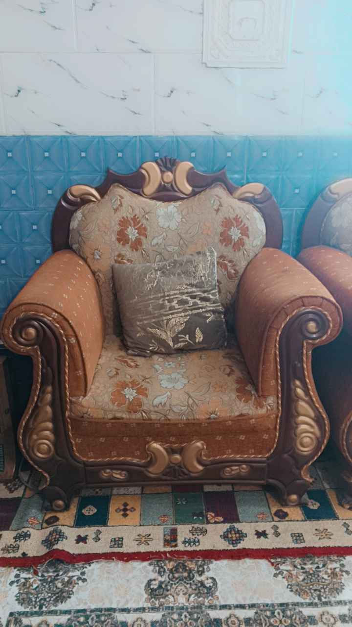 تخم ثگيل نضيف مثل مامبين بصور 10 مقاعد ثنين متصلات واربعه مقاعد السعر 350 العنوان بغداد رصافه فلكه حي النصر قرب العبيدي  لاستفسار اكثر الاتصال على *********** بغداد, العراق
