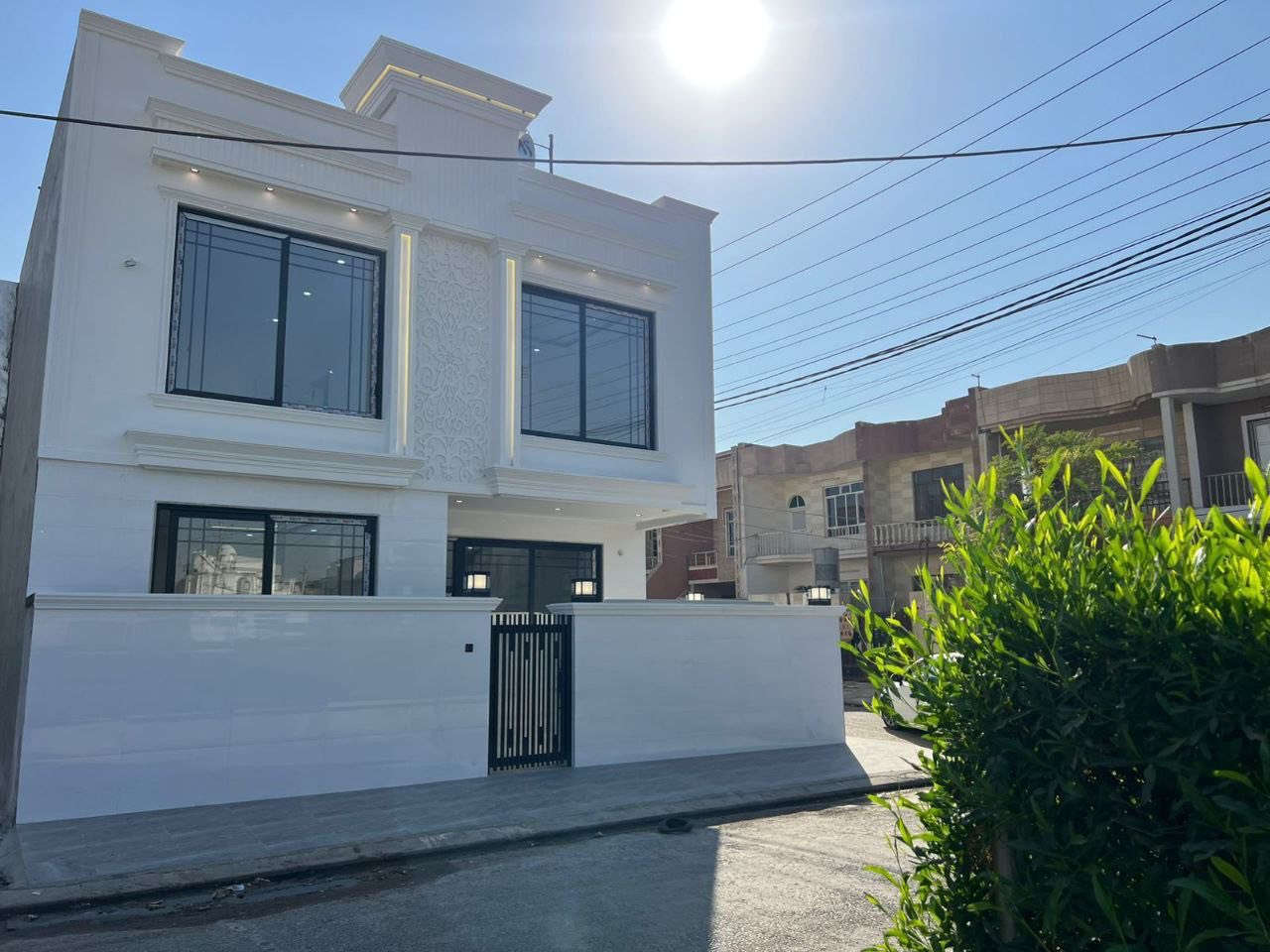 🔸سند طابو يتسجل بإسم اي عراقي
📍أربيل-بيت للبيع 30شهيدان قرب شارع 100M
➖مساحة 100M طابقين مربع ركن
يتكون⤵️
➖4غرف نوم 
➖استقبال-صاله-مطبخ-مجموعه صحيات-كراج
***********
***********
لمشاهدة الفيديو والسعر والباقي من العروضات ادخل للقناة رابط القناة👇
https://t.me/habeb2ali

#عقارات_اربيل #شقق_للبيع_اربيل #بيو_لبيع_اربيل  #فلل_للبيع_اربيل #مجمعات_سكنية_اربيل
 #عقارات_كردستان  
#استثمار_عقاري_اربيل #عقارات_بغداد_سليمانية_اربيل  #عقارات_شمال_العراق  

9 دفتر 85 ورقه
