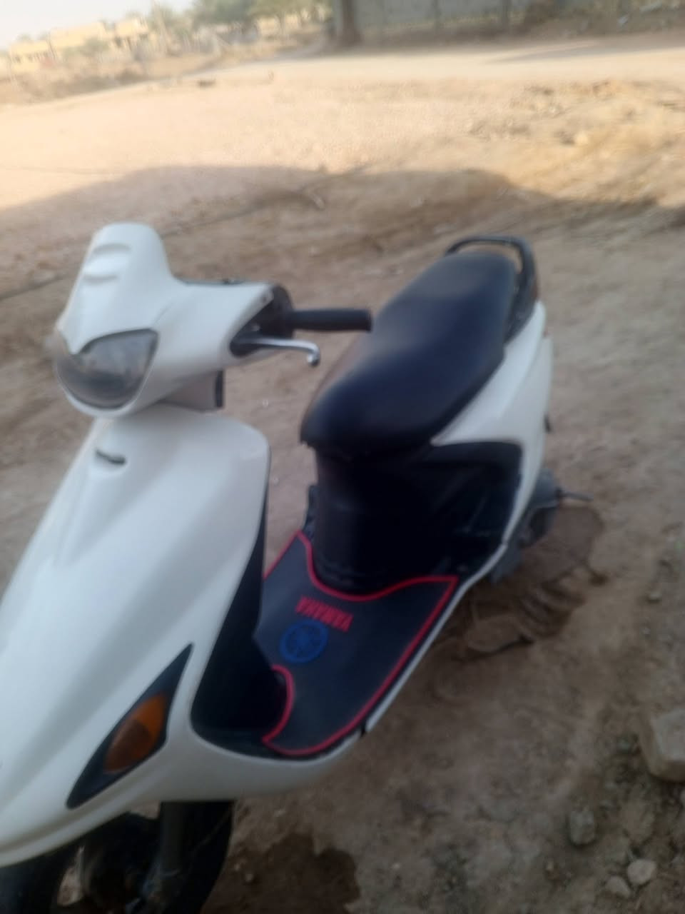 فراشه فحل للبيع فول نضافه كل نقص مابيه 
‏‪فقط باتري مكان حله تصال رقم ‏‪***********‬‏
