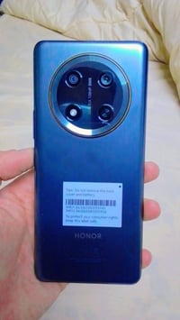 هونر اكس ٩سي • ذاكرة ٢٥٦ • رام ٨