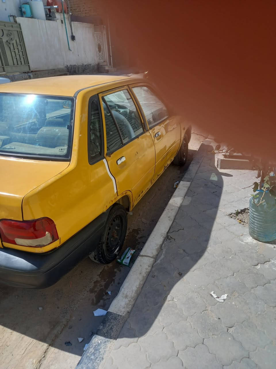 السلام عليكم سايبه للبيع موديل 12 مكينه وكير حلوات مابيهن شي سعر 7 مكاني زبير رقم***********
