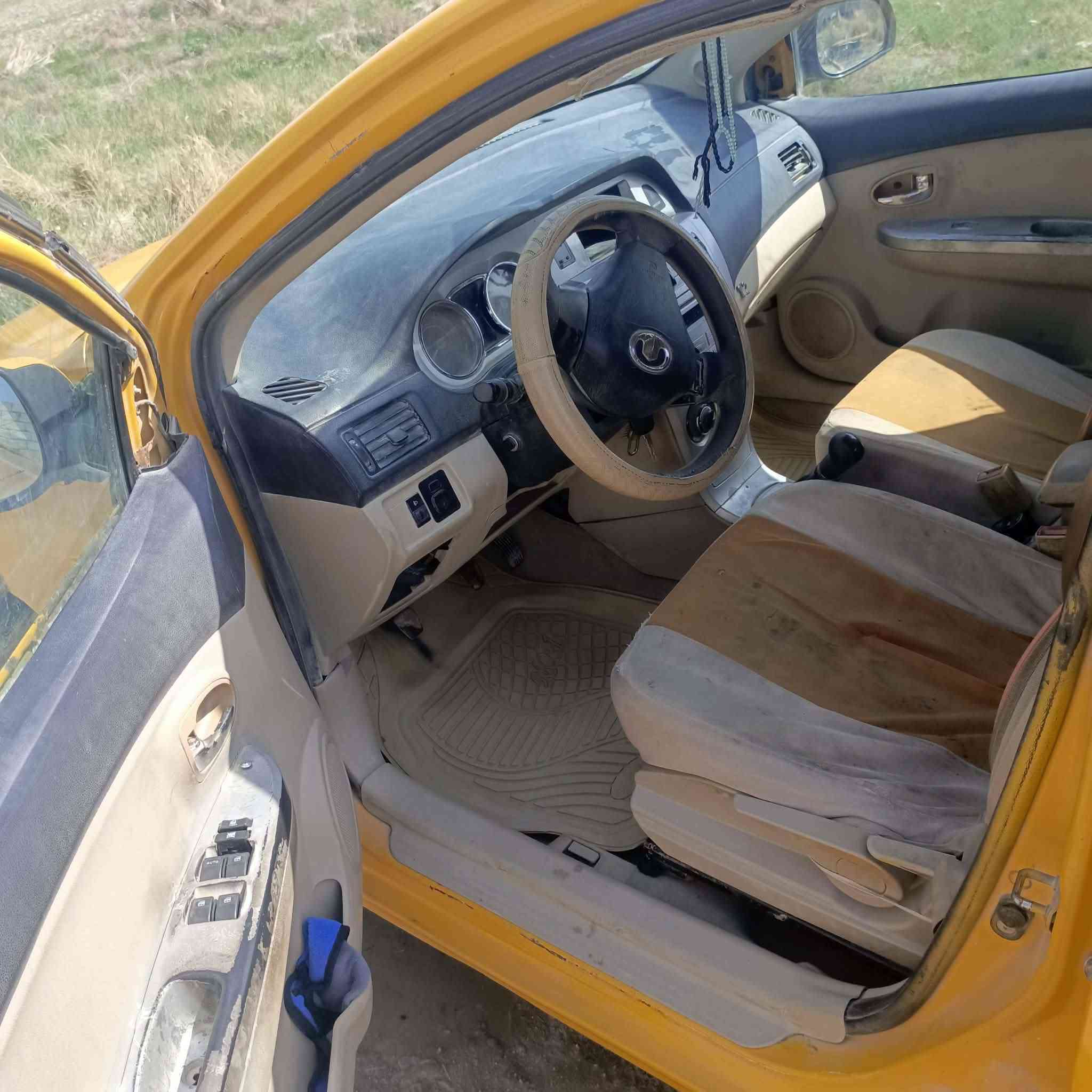 السلام عليكم سياره. كريت ويل فلوكس للبيع السياره. موديل 2012نضيفه خير من الله السياره جاهزه من كلشي حداديه السياره اب اسم جيرانه رقم بابل المكان حله قرب جامعه بابل السعر38 وبيهه مجال‏‪***********‬‏
