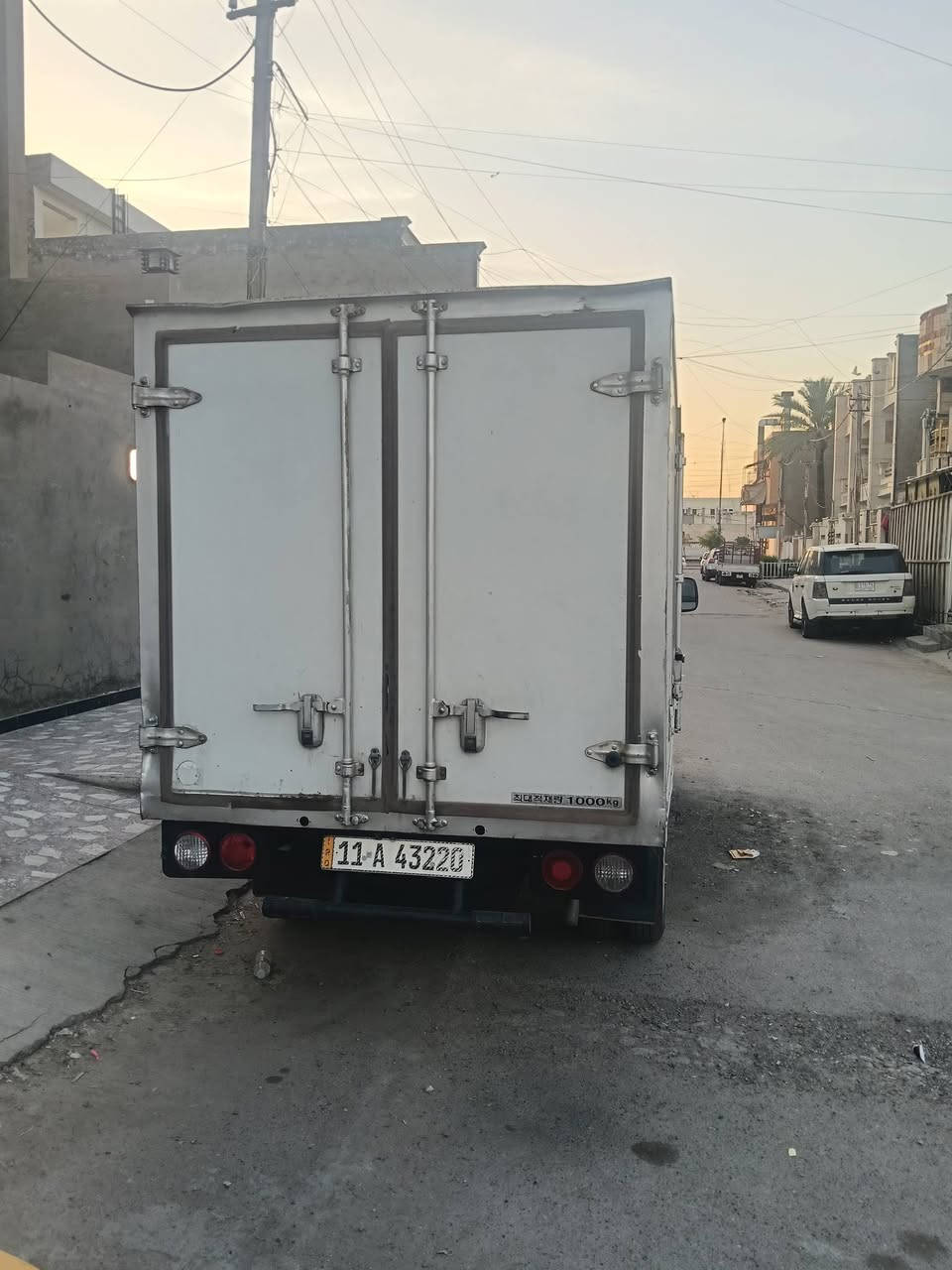 السلام عليكم كيه براد للبيع موديل2007 سياره مسكر محوره بم ونوزل برادها تجميد ينزل20 تحت الصفر سياره باسمي مكاني بغداد الحبيبيه مقابل مستشفى الولاده سعر110 سياره جديده بمعنى الكلمه اخوان الميعجبه المنشور يتخطاه حتى لايسمع كلمه متعجبه كلشي موجود بالسوك الشراي يتصل هذا رقمي***********
