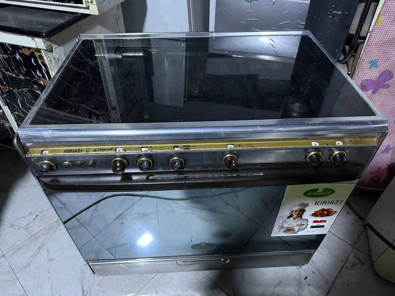 طباخ كريازي نظيف كلش ما بيه اي عيب للاستفسار اتصل ***********
متوفر وتساب
