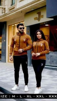 🟨عرض خاص لفترة محدودة❤️‍🔥التراك ب 15فقط 💜 المقاسات: من M إلى 3XL الخام...