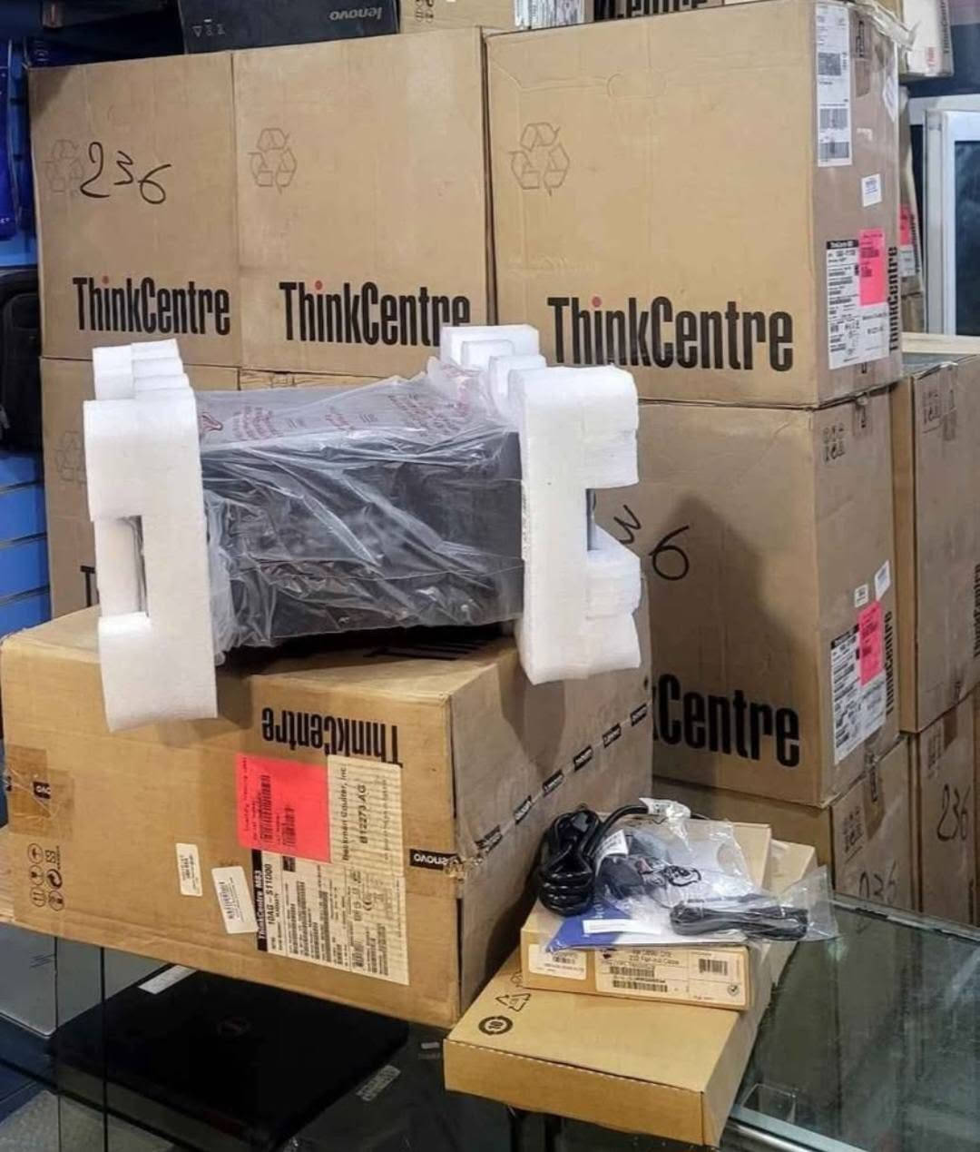 🥳🥳فين عشاق الكمبيوترالمكتبي🥳🥳
🥳🥳وصل الحالي وصل🥳🥳
《جديدددددد##مختممم##مقرطس》

Lenovo thinkcentr m83
Ci5 الجيل الرابع
8GB ram
500GB HDD 
مع الكيبورد والماوس

سعر ضخم للجملة والكميات
...........................................
《السعر١٤٠$دولار》
.......................................
《للتواصل 772924110》


**إذا كنت صاحب هذا الإعلان وتريد حذفه لأي سبب، رجاءا أرسل رسالة إلى الدعم الفني**