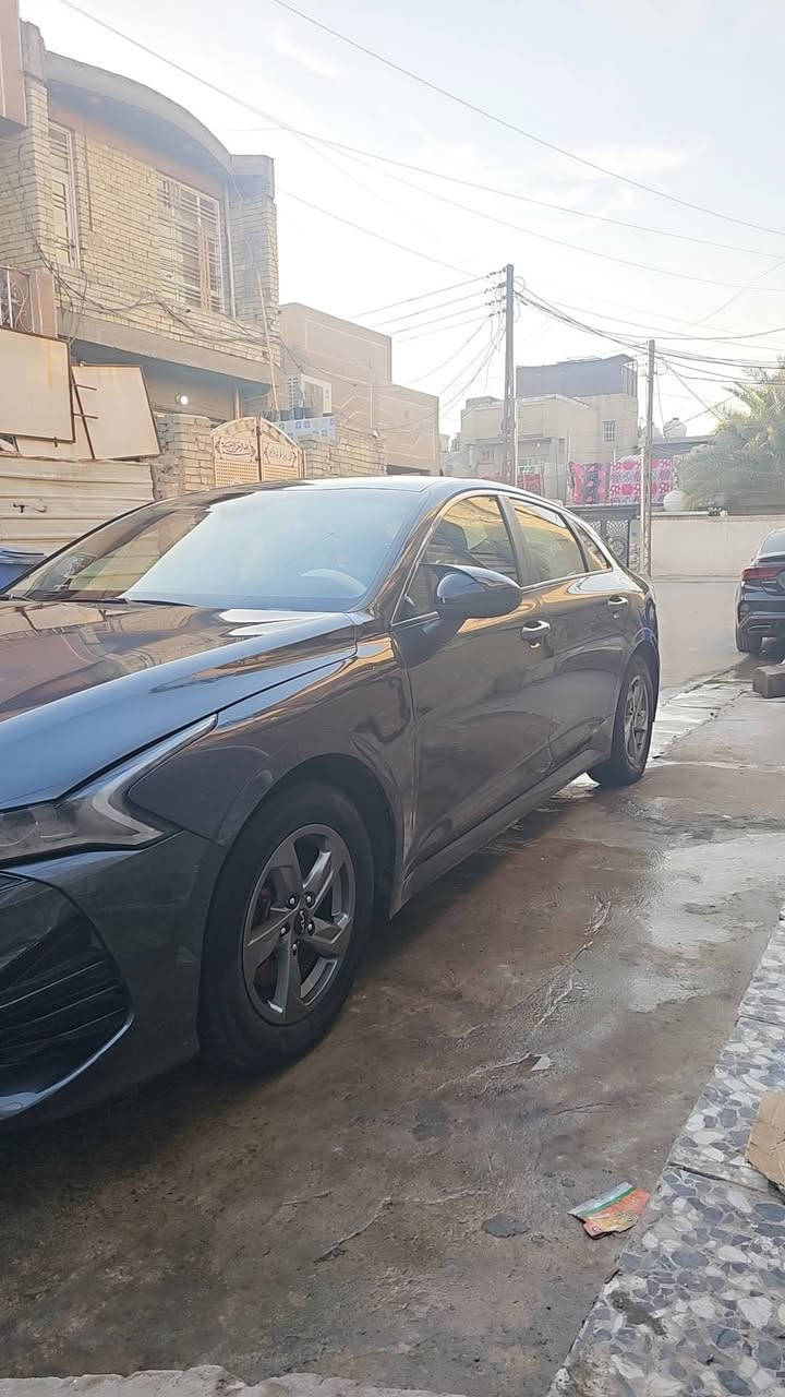 السلام عليكم كي5مديل23بسمي سياره خير من الله تخم تاير جديدمحرك تيربو 1600سعر 146وبيه مجال مكاني بغداد الشعب ***********
