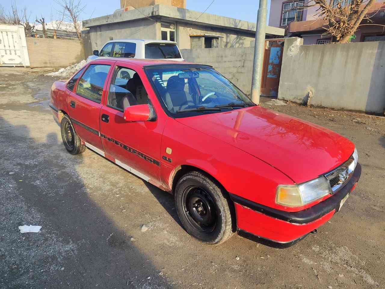 بەناوی خوای گەورە
ئۆپڵ ڤیکترا مۆدێل٩٢ ئاڕم پلاستیک سلێمانی بەشەرتی ئاڕم و ئەوەلیات و موس و بڕاوە
توند و تۆڵی بەشەرت کارەبایی کامل ئیش دەکات هەرچوار گێچی ئیش دەکات گەرمی ڤڵچە ئاوی جامی هەموی مەزبوت تەسجیل بلوتوز و aux
 سەیارەکە ماڵی دۆستە هەیکەلی جوانە خایسی کەمێک هەبووە خایس بڕ کراوە ناوی کامل ئیزوگام کراوە تەقەو ڕەقەی نیە تەنها مەکینەی لەگەڵ سلف لێدان کەمێک دوکەڵی شین دەکات دەنا گێڕ و مەکەینەی بێ عەیبە بەشەرت
نرخی٣٠ گەڵاو مەعامەلەیەکی کەم
شوێن/ قەڵادزێ  
ژ.م/***********
