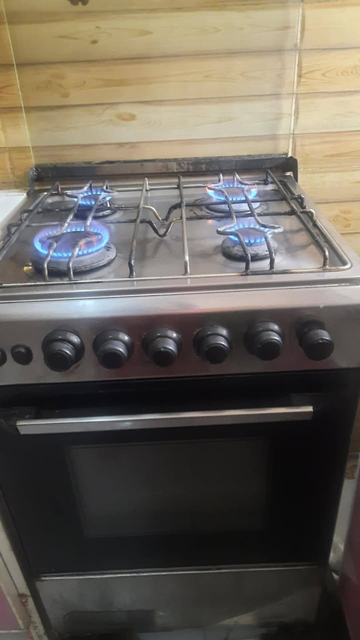 السلام عليكم طباخ للبيع مستعمل موسم واحد السعر المطلوب ،160 وبي مجال رقمي للتواصل ***********
