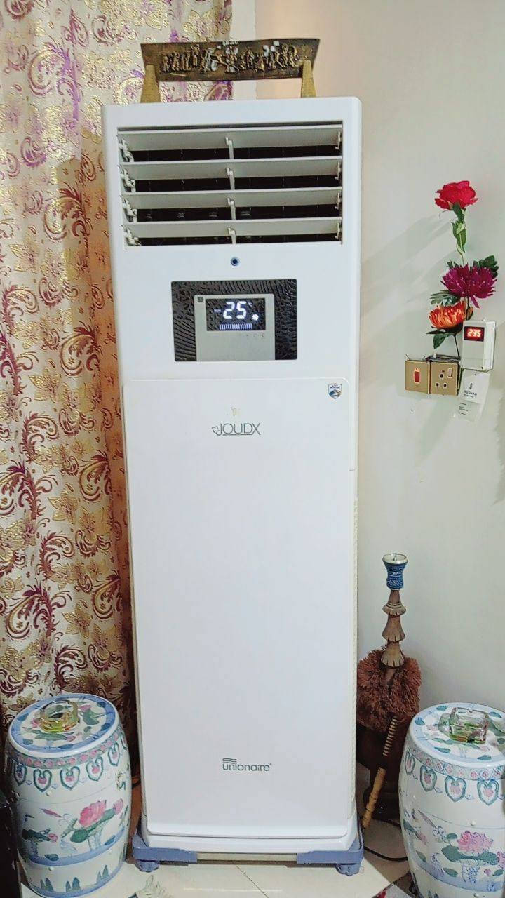 سلام عليكم شباب سبلت كنتوري 3 طن جديد ستخدام قليل مكفول من كلشي سعر 750 وبي مجال لتصال ***********
