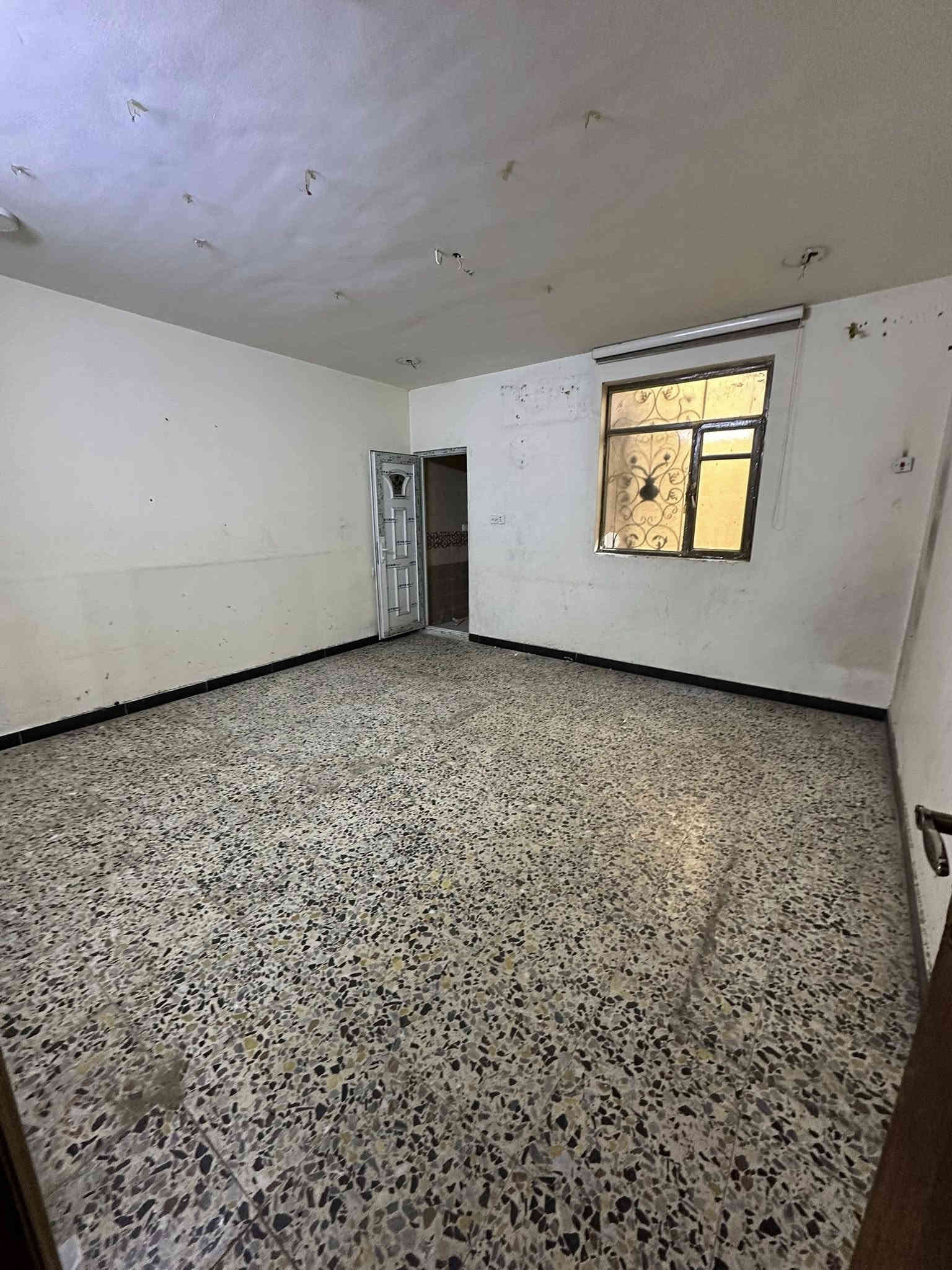 للأيجار في #السيديه🔱
وحده سكنيه طابق اول مساحه 150متر ✔️

تحتوي على 2نوم وصاله ومطبخ وخدمات عدد 2🔶

الأيجار 600 الف قفل 🔒 

موقع السيديه الضباط📍

_______________________________________

للأستفسار اكثر تفضلو بزياره مكتب الطائي للعقار 💎

السيديه شارع المركز عماره عالم الجوكر ✔️

او الأستفسار ع الارقام ادناه 📞↘️↘️ (متوفر واتساب )📌🔛

***********
