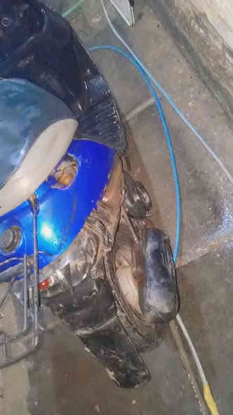 دراجة زعرة محرك مفتوح مرة وحدة كلجات جدد قايش جديد صالنصة جديدة كابريتر جديدة شوتة اصلية  دراجة شلعة ومعدل تجي وتشوف بعينك هندر واحد اشاير وبكلايت يشتغلن جوزة وقفل جنطة وقفل ستيرن يشتغلن كفراتهة شغالة سلف وهندر بس عوزهة باتري تشتغل سلف عوزهة ترايش وجامات بكلايت شاصيهة بي ثقب زغير ماماثر ابد مكاني ديوانية جمعية شارع ملجاء العلوية  السعر 110 وبيهة مجال *********** بس رمشلي اني اخابرك او تراسلني  خاص مو شراي اعبر المنشور بحترام
