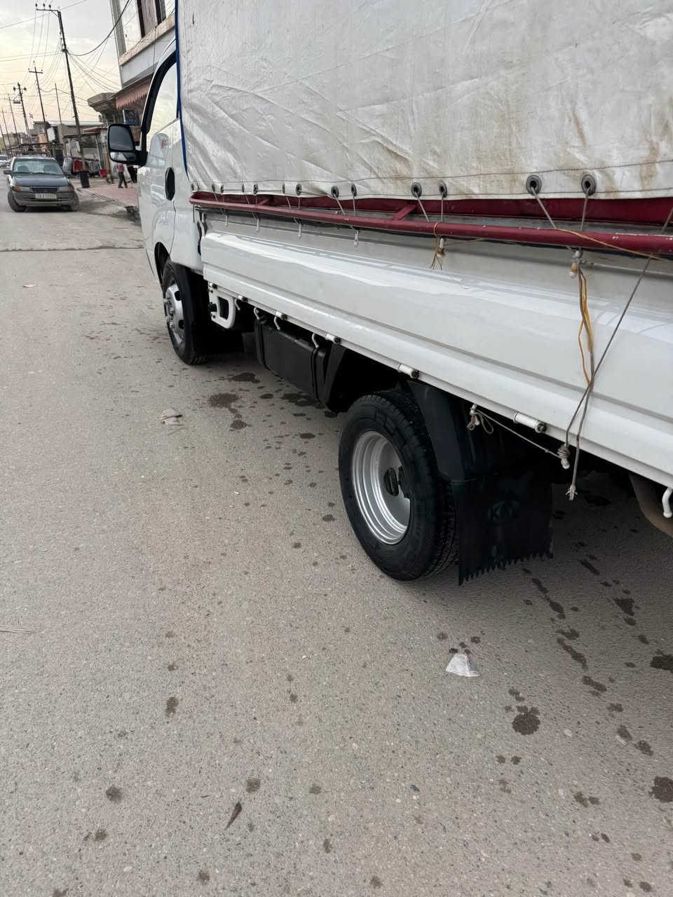 السلام عليكم 
كيا فحل 2014
مكينة كير شاصي كلها بشرط 
سنويا جديدة رقم مميز 
شرط تحويل 
بيها قطعتين صبغ 
السعر 137 بيها مجال قليل 
مكاني موصل قضاء تلعفر 
للاستفسار 
اتصل على رقم ‭ 0751 806 7911‬‬ سنجار, نينوى
