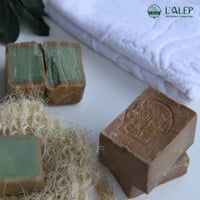 صابون غار حلبي • العلبة ٩قطع ٢كغ • طبيعي ١٠٠%