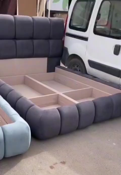 تخت منجد فخم ومريح  جميع القياسات و الألوان متوفرة 
بيروت فرن الشباك مقابل شركة alfa 
G. Furniture


**إذا كنت صاحب هذا الإعلان وتريد حذفه لأي سبب، رجاءا أرسل رسالة إلى الدعم الفني**