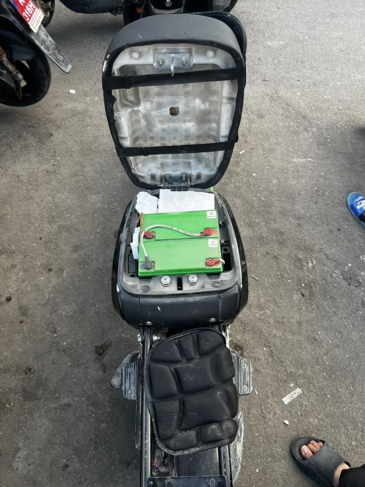 أسم الدراجة R9. باتريات جدد شاحنة مالتها الأصلية كهربائيات شغاله كاملة مكاني بغداد مدينت الصدر قطاع 52 رقم تليفوني . ***********
