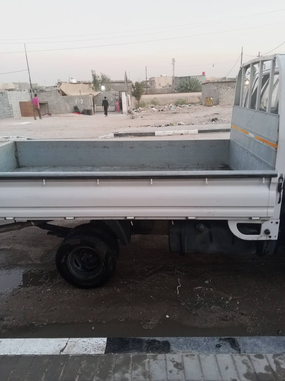 السلام عليكم سياره
بنكو مسكر موديل 18
متوم 
بيه حصه كاز 
سياره بيه ضرب خفيفه بالامام 
محرك سبلاين جديد
السعر 57 وبيه مجال الي يشتري يجي خاص


**إذا كنت صاحب هذا الإعلان وتريد حذفه لأي سبب، رجاءا أرسل رسالة إلى الدعم الفني**