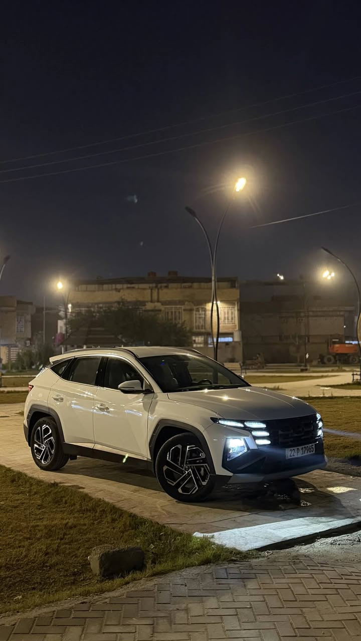 توسان خليجي 2026للبيع او مراوس
ماشيه10000
موصفات 
كشنات كهربائية 
صندوق كهربائي 
كشنات تبريد 
بصمه 
حساسة 
لايت ديناميكي مع فرت الستيرن
بردات خلفيه

السياره بيه باردPDR
بل الجاملغ الامامي الايمن والباب الايمن بي على كد شبر مو شبر اهل المعارض
السعر230وبيه مجال شي قليل
للاستفسار ***********
