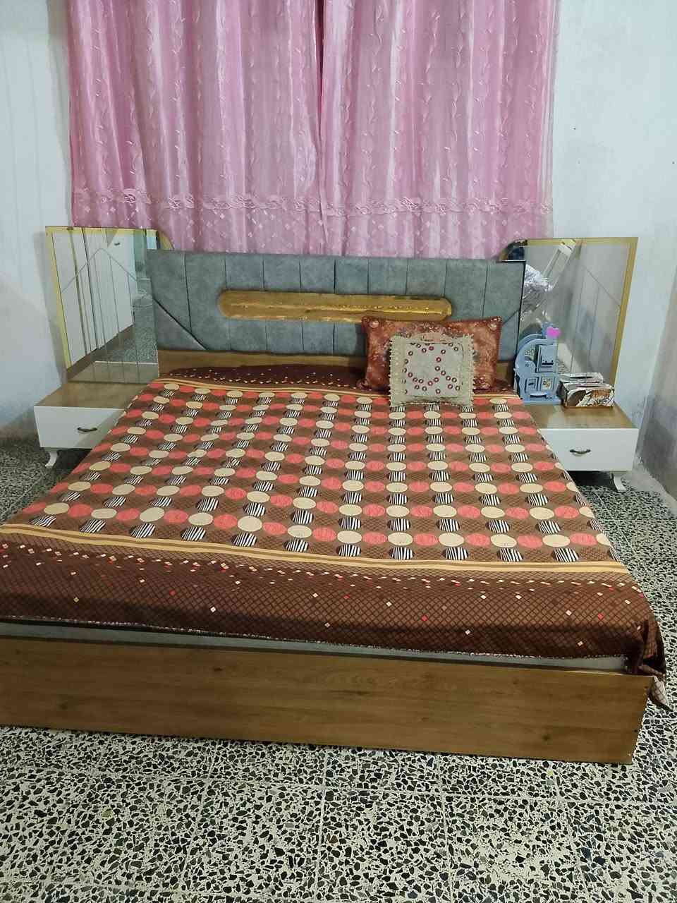سلام عليكم عندي غرفة نوم تركي 
نظيفة اي ضرر مابيهه 
سعرهه 400 و بيهه مجال


**إذا كنت صاحب هذا الإعلان وتريد حذفه لأي سبب، رجاءا أرسل رسالة إلى الدعم الفني**