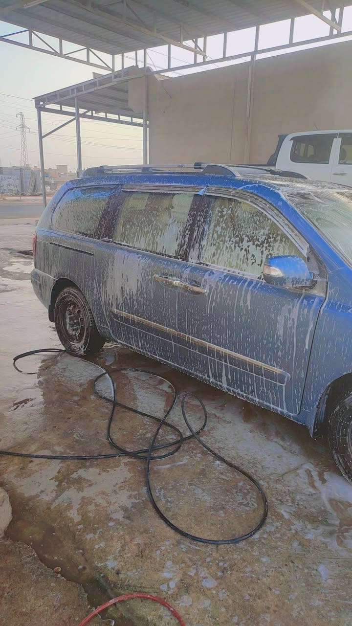 السلام عليكم ورحمه الله
للبيع انتر ويج موديل 7 سياره نضيفه ترايك وين ميعجبك بيها منضومة غاز 80لتر السياره مصبوغه حزام حادثها جاملغ خلفي السعر 115قفل الشراي يتصل *********** او المراسله ع خاص معه تحياتي
