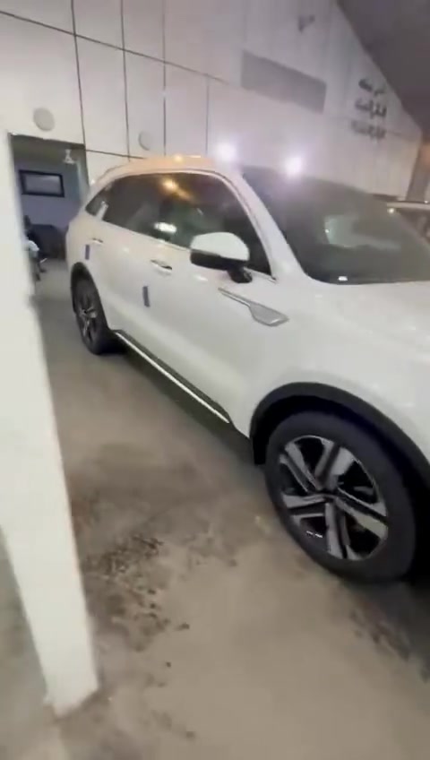 سورنتو 2023  ماشيه 37  مواصفات
فول 1 على 1 كير ماوس كشنات جلد 

6 سلندر بانو راما  7 راكب 
 
سياره مكفوله بيها بارد بل حافه 

مال بنيد اقل الشبر مكان سياره 

بغداد حي العامل 

أي ستفسار ***********
