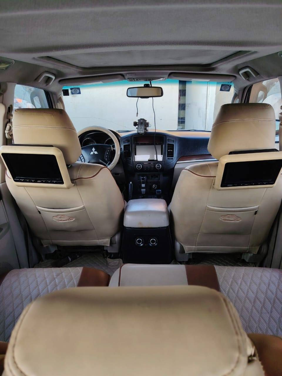 السلام عليكم باجر 2009 حبتور مواصفات الحبتور معروفه ما يحتاج واحد يشرح تخم تاير 7 راكب 3 قطع تبريد السياره حلوه مابيها اي ضربه محدثه 17 بيها  تكحيل فقط تعال وشوف بعينك السعر 125 وبيها مجال للطيبين والله الف دينار ما ذب عليها رقم الهاتف بي وتساب ***********
